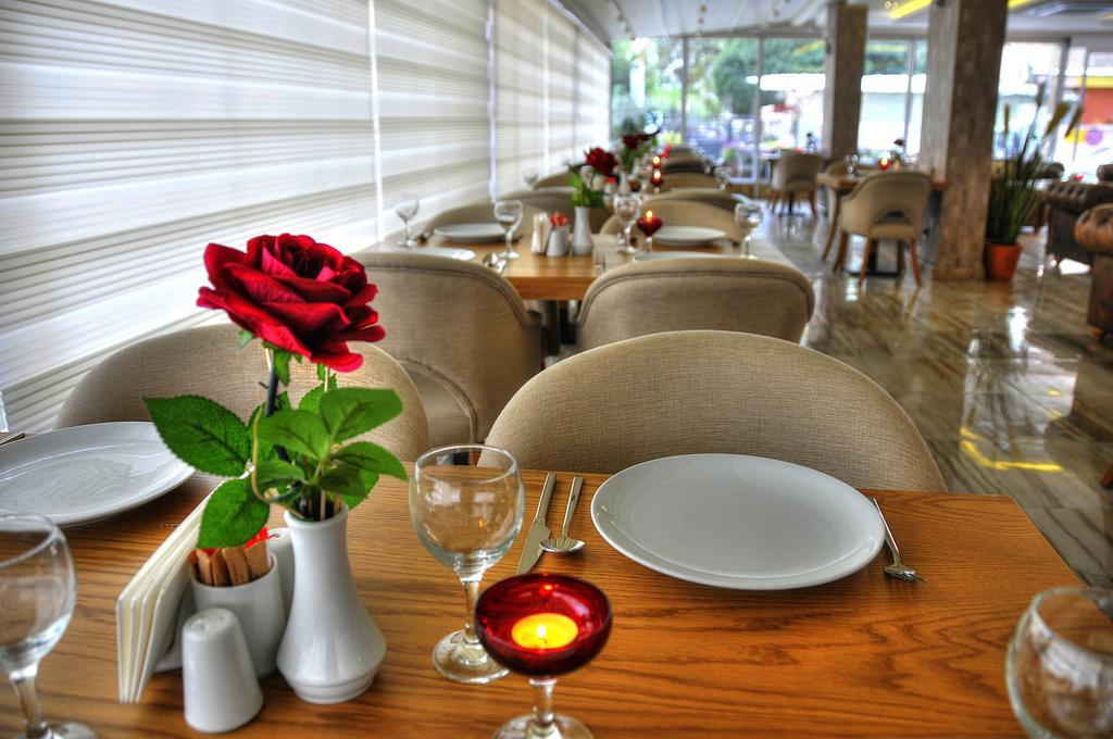 Golden Deluxe Hotel Адана Экстерьер фото